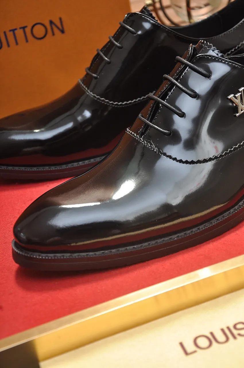 Men's shoes💰460💶【LOUIS VUITTON】(sheepskin lining) new cowhide LV formal shoes🎩🎩❗️🆘made one to one at the counter🎩original quality, imported cowhide upper➕full sheepskin lining➕original rubber outsole, {high quality visible}👣Size: 38-45 (45 custom-made)